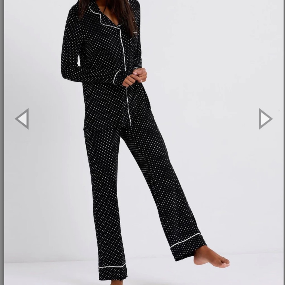 A Pea in the Pod pajama set